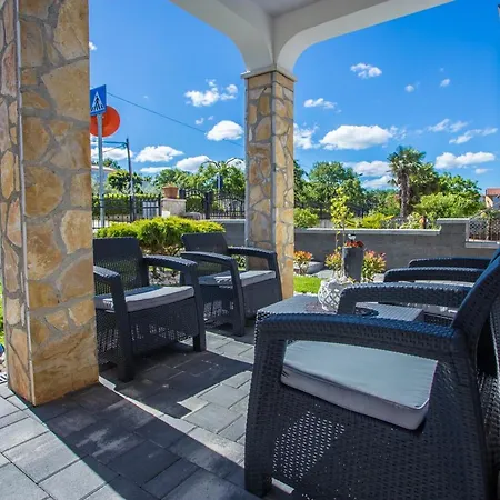 Apartament App Rosi *