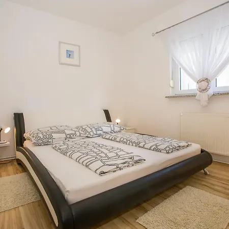 Apartament App Rosi